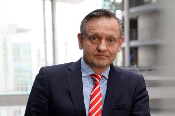 Kay Gottschalk: Koalitions-Wortbruch bei der Stromsteuer – Bürger bleiben auf der Strecke