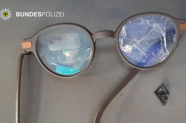 Bundespolizeidirektion München: Schlägerei am Mittelbahnsteig 3.000 Euro Brille kaputt